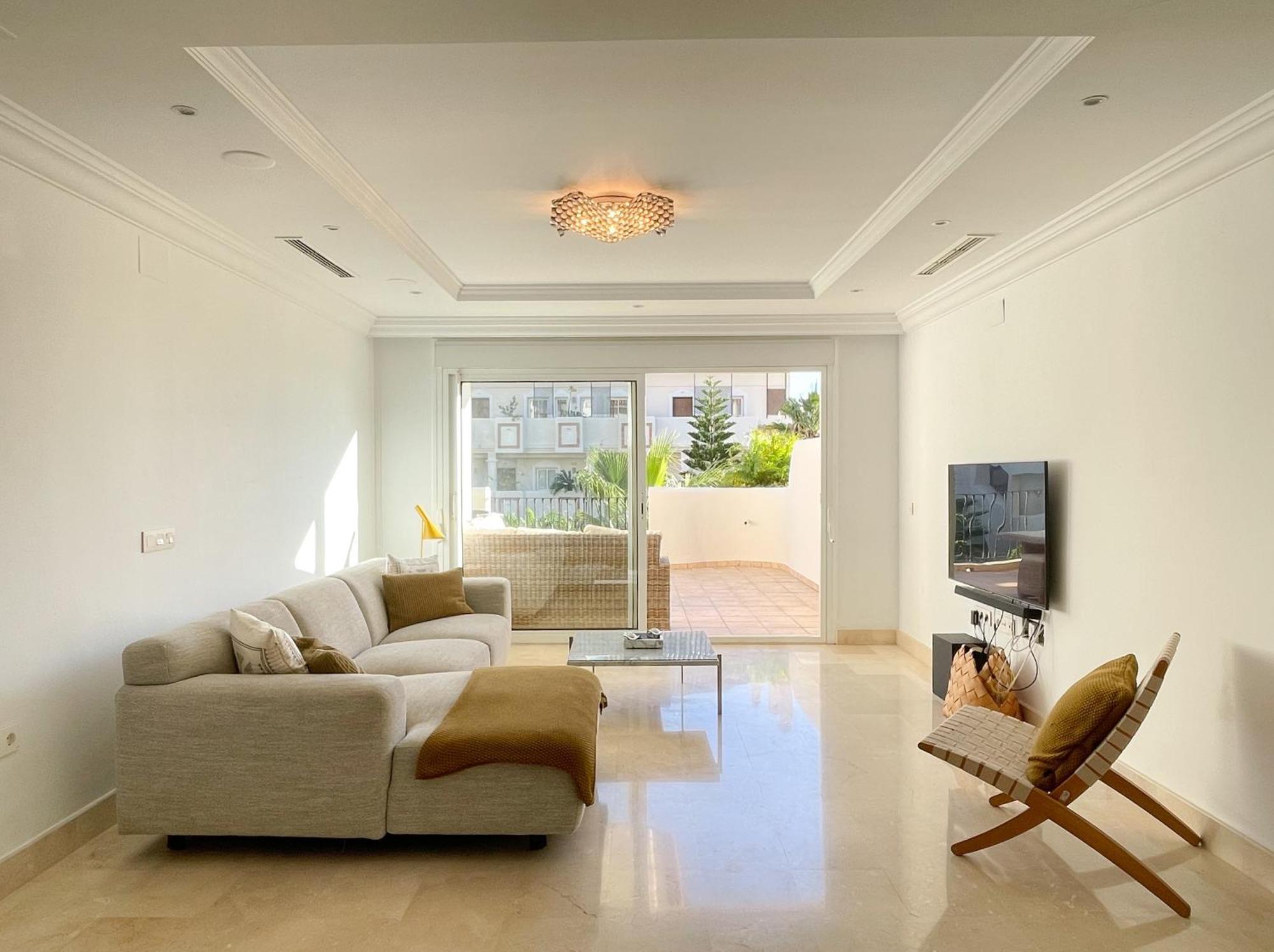 Aloha Hill Club Exclusive With Premier Amenities Marbellac